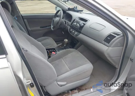 2005 Toyota Camry Le from USA, damaged, VIN 4T1BE30K75U053416